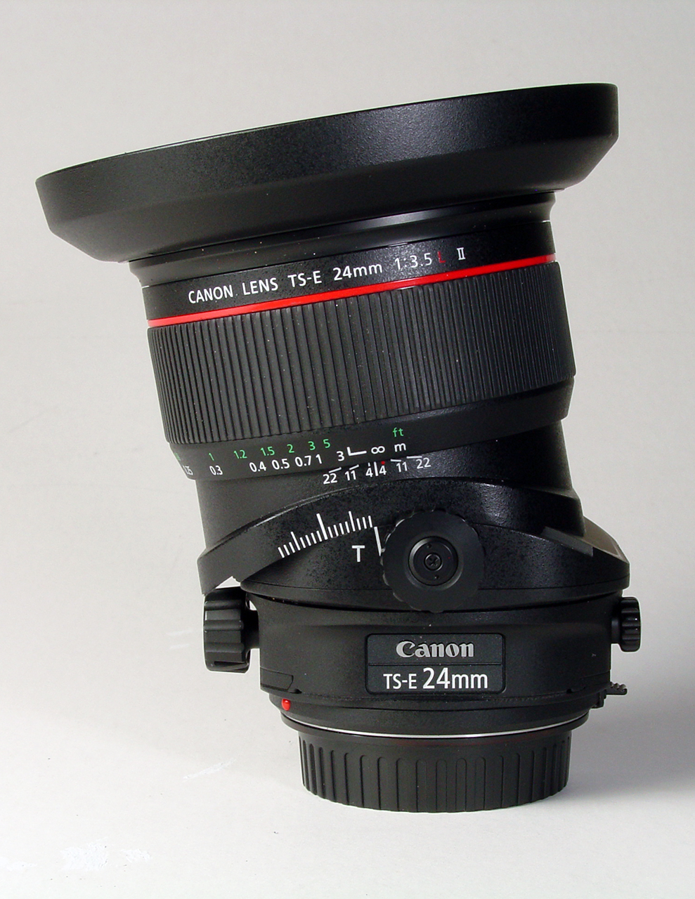 Die Cast Pro - Canon TS-E 24mm f/3.5L II with hood in tilt mode